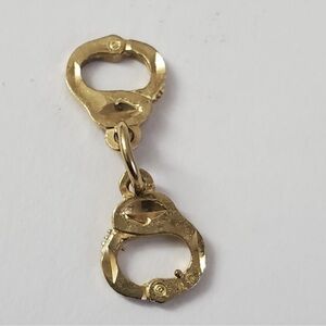 10K Gold Handcuff Pendant/Charm – Bold and Unique Statement Piece